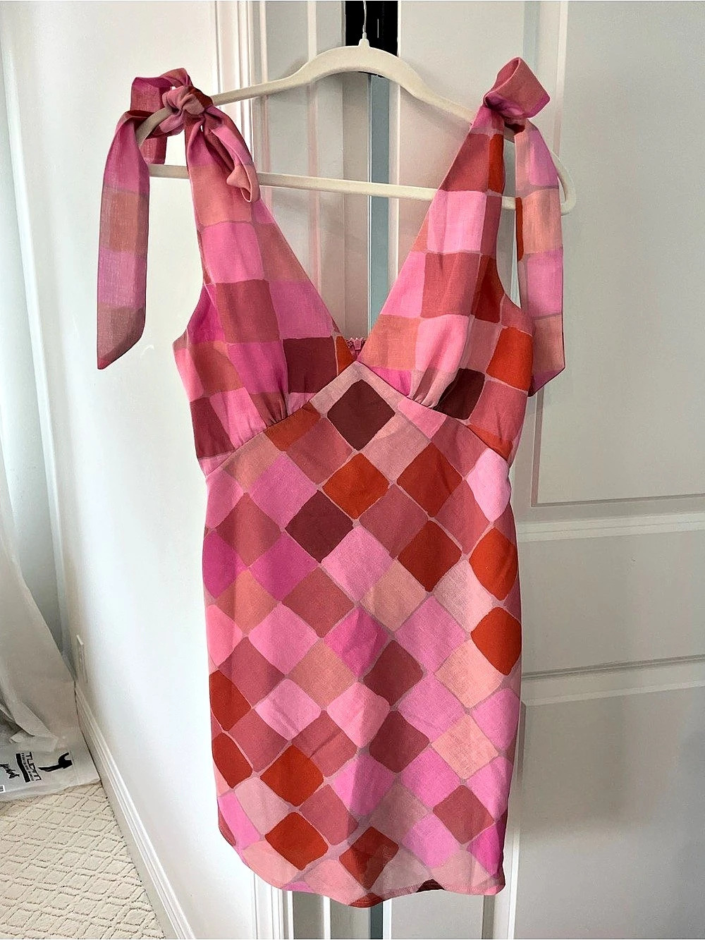 One and Only Collective Geometric Mini Dress in Pink & Red Size Medium